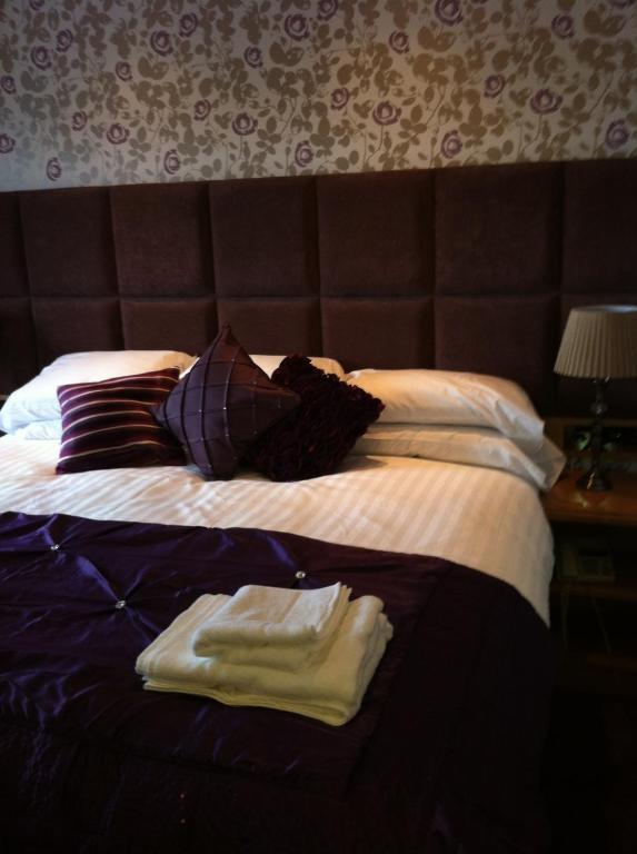 The Royal Hotel Cookstown Exteriör bild